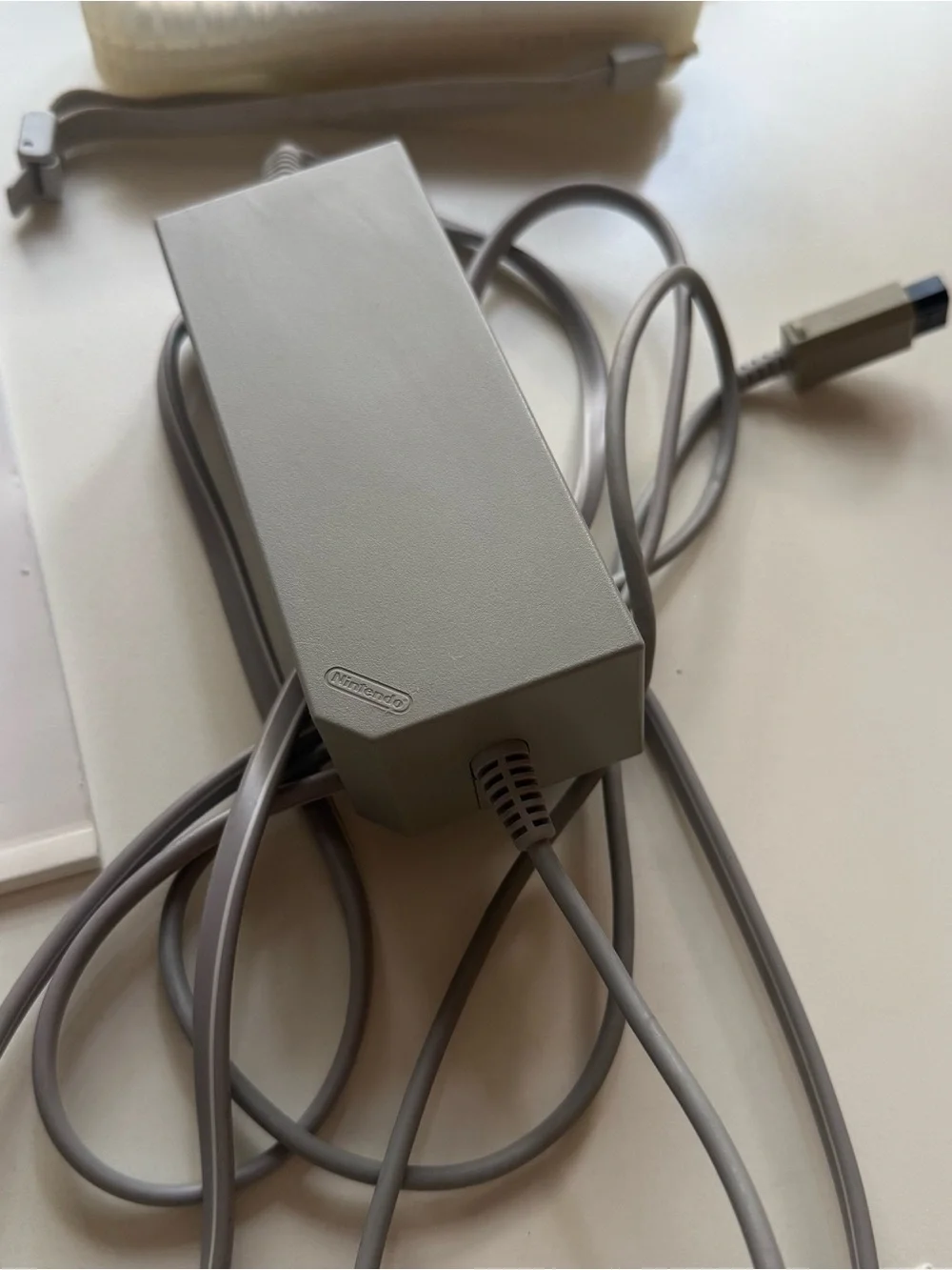 Nintendo Wii Console Bundle (2 Remotes, Nunchuk,2 Games COD Wii, Manual) Tested